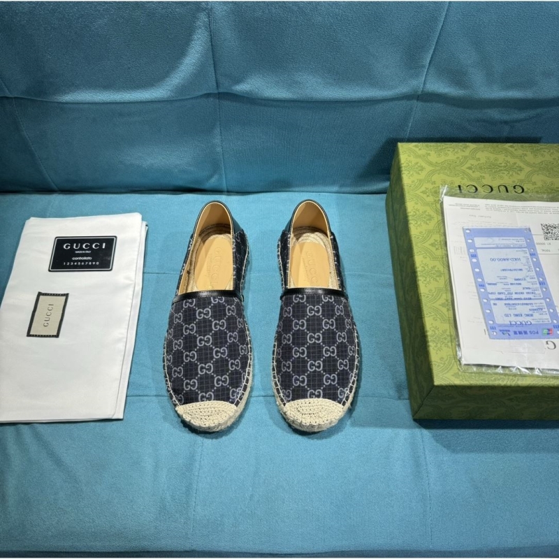 G*u*i casual shoes